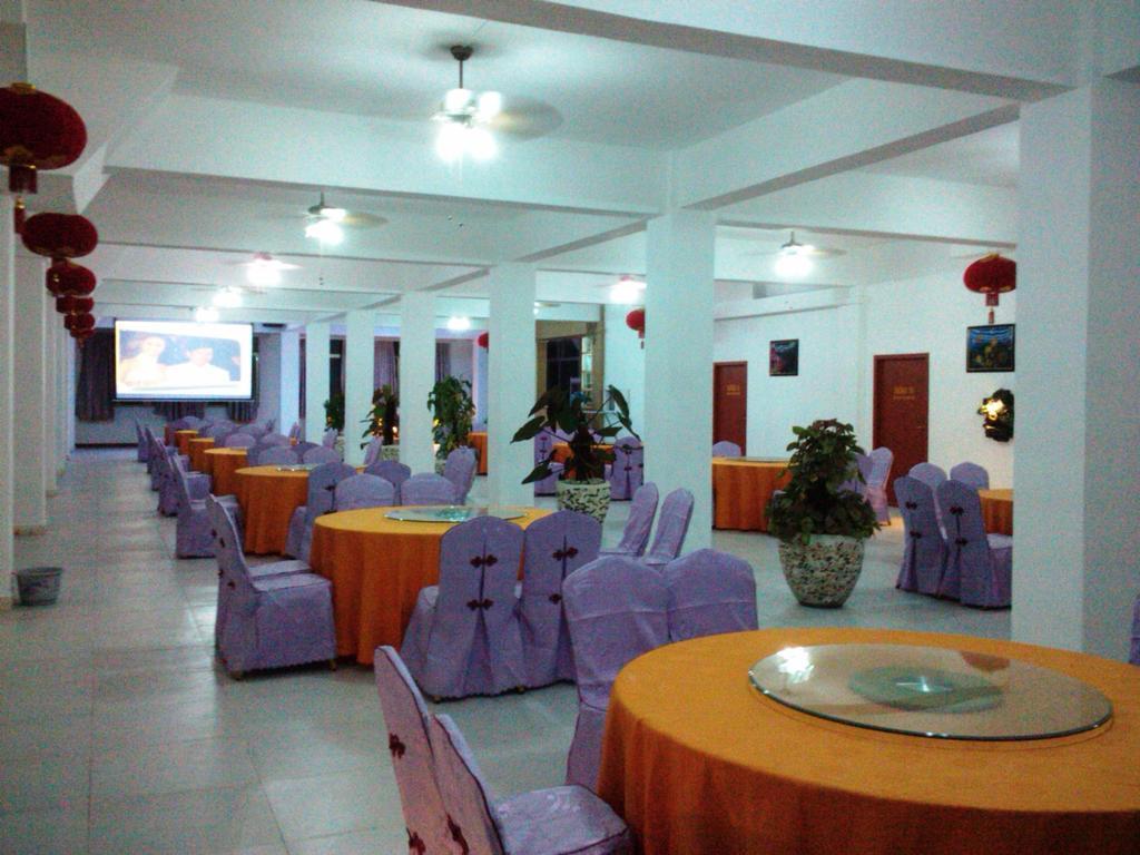 Airlines Business Hotel بورت فيلا المظهر الخارجي الصورة
